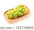 Shine Muscat 135770849