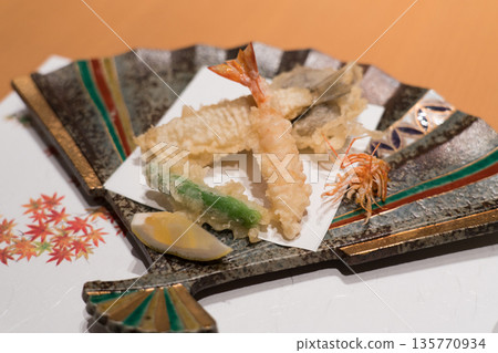 Meiji Memorial Hall Hagoromo Hagoromo Kaiseki Meiji Memorial Hall Hagoromo Hagoromo Kaiseki 135770934