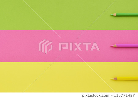 彩色鉛筆 135771487