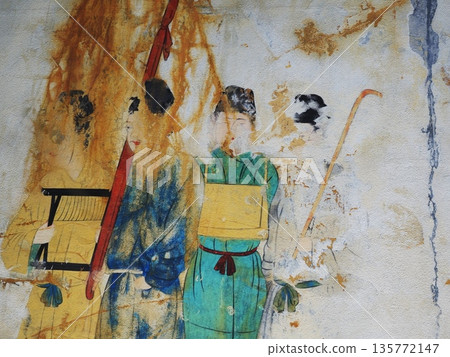 奈良縣高松塚壁畫博物館西牆男子群像（複製品） 135772147