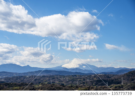 富士山、湘南台、駒山公園、冬季、1月[神奈川縣平塚市] 135773739