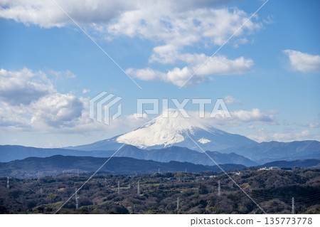 富士山、湘南台、駒山公園、冬季、1月[神奈川縣平塚市] 135773778