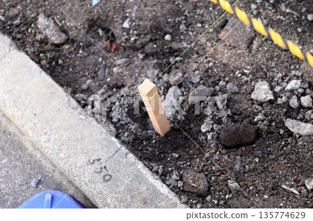 Land marking (construction work) Land marking (construction work) 135774629