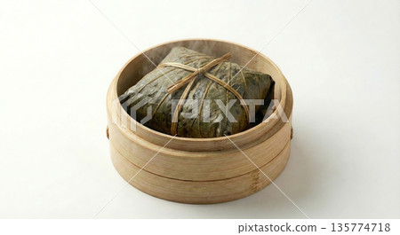 Lotus leaf wrapped rice dumplings Dim sum menu All-you-can-eat Dim sum Chinese food Cuisine Steamed in bamboo steamer 135774718