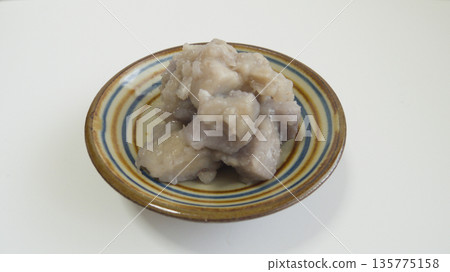 Taimo Ringaku, a traditional sweet enjoyed at Okinawan events Taimo Ringaku, a traditional sweet enjoyed at Okinawan events 135775158