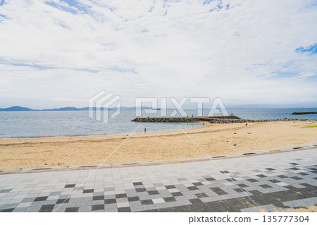 愛知縣蒲郡市西浦海灘週邊的景色 135777304