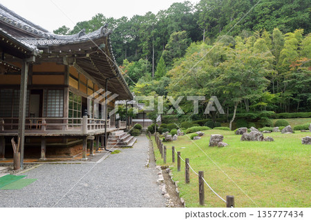 秋日的丈榮寺雪舟庭園 秋日的丈榮寺雪舟庭園 135777434