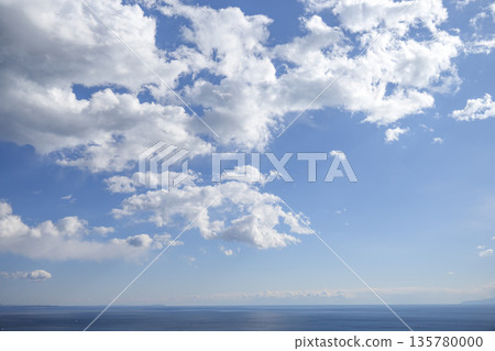 莊南天與海洋 藍天碧海 冬季一月 [神奈川縣平塚市] 135780000