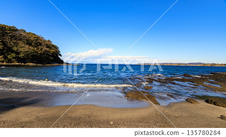 Winter at Aburatsubo Doami Beach Winter at Aburatsubo Doami Beach 135780284