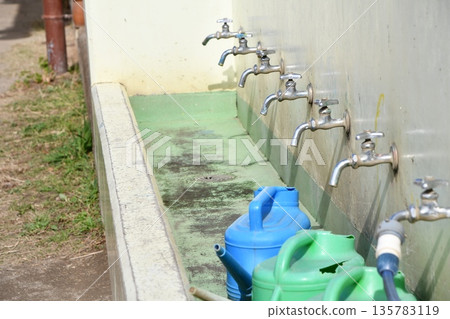 faucet faucet 135783119