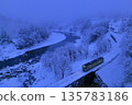 積雪覆蓋的飯山線 135783186