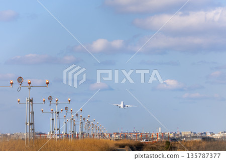 Aircraft Aircraft 135787377