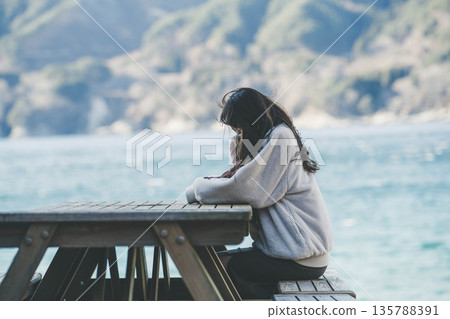 看海的女人 135788391