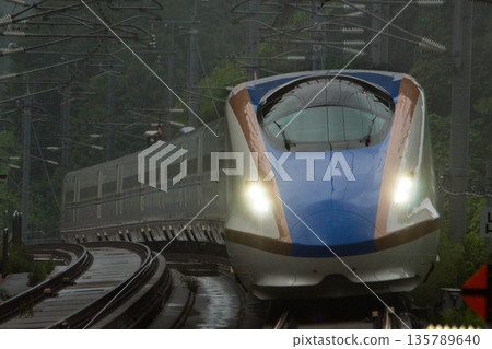 北陸新幹線 135789640