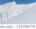 Snowy scenery of the main ridge seen from the Tenjin Ridge of Mt. Tanigawa in winter 135790774