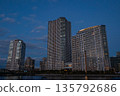 2020年黃昏時的豐洲塔公寓 135792686