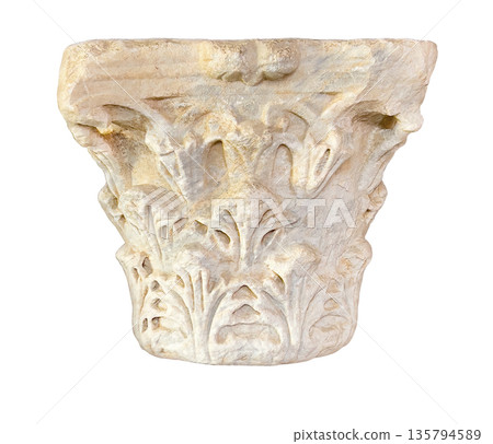 Ancient corinthian marble capital with acanthus leaves 135794589