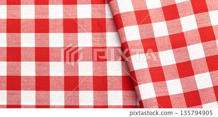 Red and white gingham check pattern tablecloth background Red and white gingham check pattern tablecloth background 135794905