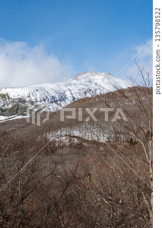 那須山脈的冬季景色 135798522