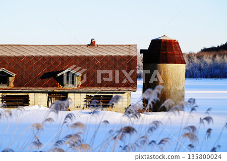 Winter barn Winter barn 135800024