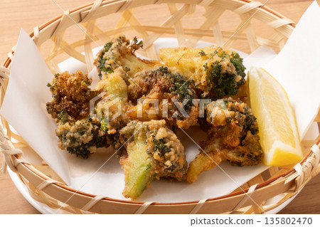 Broccoli fried chicken Broccoli fried chicken 135802470