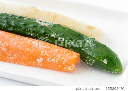 Close-up of pickled vegetables on a plate 135802491