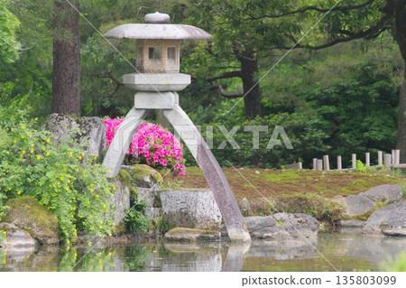 Kanrokoen花園燈籠 Kanrokoen花園燈籠 135803099