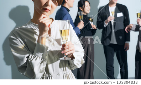 Female attendees feel left out at parties 135804838