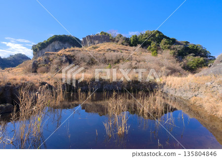 千葉縣的木野霧山、白子峠的蠑螈池和木野霧山 千葉縣的木野霧山、白子峠的蠑螈池和木野霧山 135804846