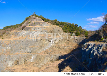 千葉縣的木野桐山,從南面望去是白子山 千葉縣的木野桐山,從南面望去是白子山 135804847