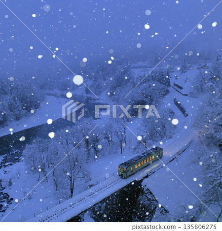 Snowing Iiyama Line 135806275