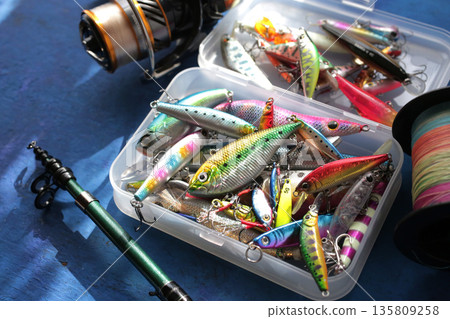 擬餌釣魚中使用的擬餌合影 135809258