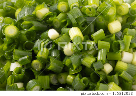 切碎的蔥 135812038