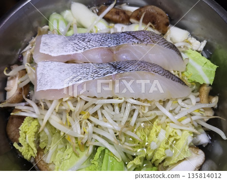 我老公做的鱈魚火鍋 135814012