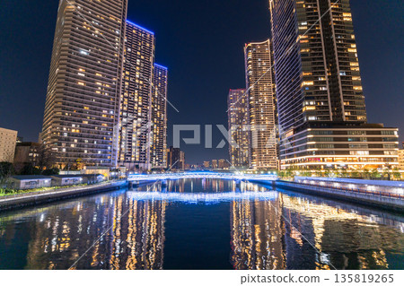 "Tokyo" Night view of Tokyo Bay Area Tower Mansion "Tokyo" Night view of Tokyo Bay Area Tower Mansion 135819265