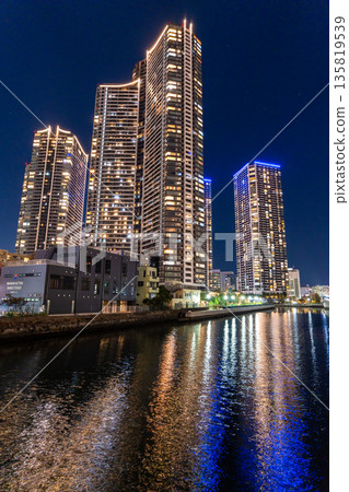 "Tokyo" Night view of Tokyo Bay Area Tower Mansion "Tokyo" Night view of Tokyo Bay Area Tower Mansion 135819539