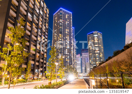 "Tokyo" Night view of Tokyo Bay Area Tower Mansion "Tokyo" Night view of Tokyo Bay Area Tower Mansion 135819547