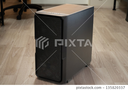 Desktop PC front technology 135820337