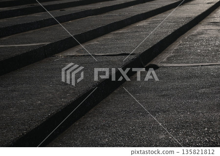 Concrete step 135821812