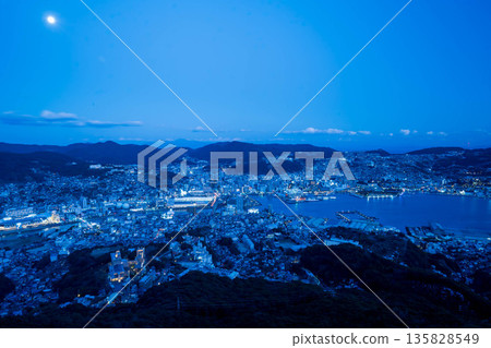 Night view of Nagasaki from Mount Inasa Observatory Night view of Nagasaki from Mount Inasa Observatory 135828549