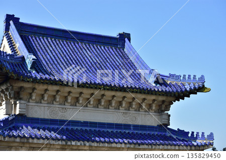 Rooftop details on the Mausoleum of Sun Yat-sen at Purple Mountain in Nanjing, China Rooftop details on the Mausoleum of Sun Yat-sen at Purple Mountain in Nanjing, China 135829450