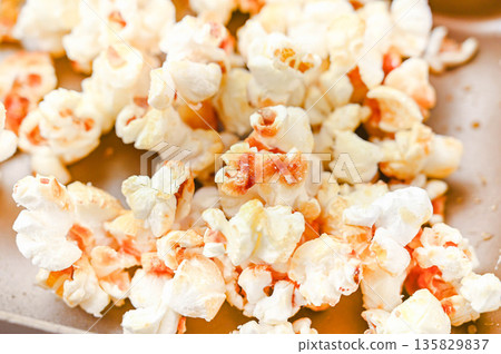 Making caramel popcorn Making caramel popcorn 135829837