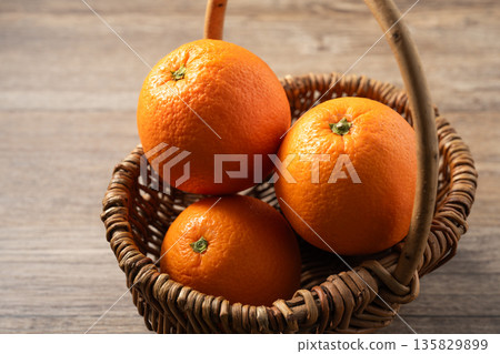 orange orange 135829899