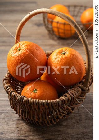 orange orange 135829900