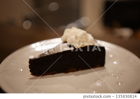 家庭甜點配料 135830814