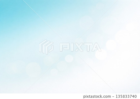 清爽的淺藍色漸層和柔和的淺色背景 135833740