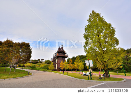 愛知縣:世博會紀念公園(森百郎公園)電梯塔 愛知縣:世博會紀念公園(森百郎公園)電梯塔 135835806