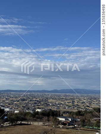 Kanjoji Park and Tonami Plain in winter (Location: Nanto City, Toyama Prefecture, Photo taken in December) Kanjoji Park and Tonami Plain in winter (Location: Nanto City, Toyama Prefecture, Photo taken in December) 135836498
