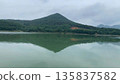湖岸 135837582