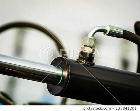 Hydraulic mechanism on modern machine Hydraulic mechanism on modern machine 135841201
